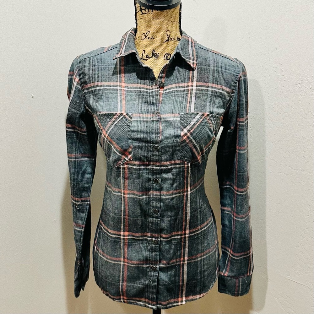 Women Maurices Blue Pink Lightweight Button Down Flannel Shirt Size M